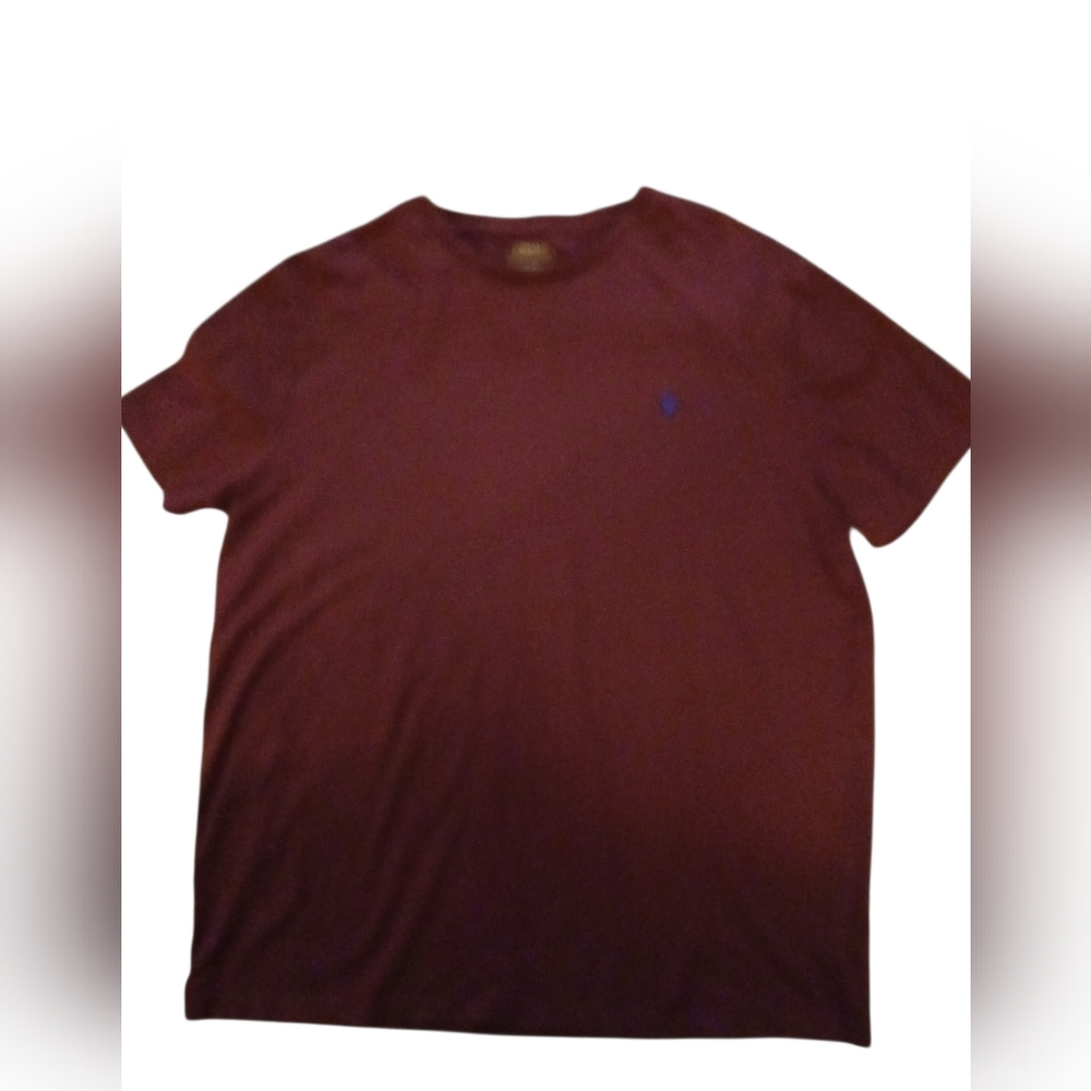 POLO RALPH LAUREN T-Shirt. Mens. Size Large. Color: Maroon